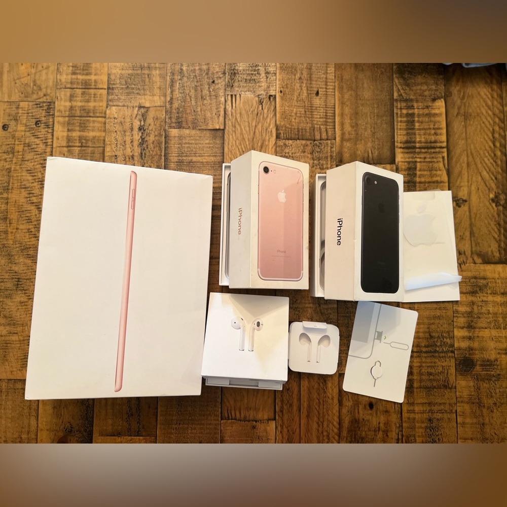 APPLE STORAGE CONTAINERS